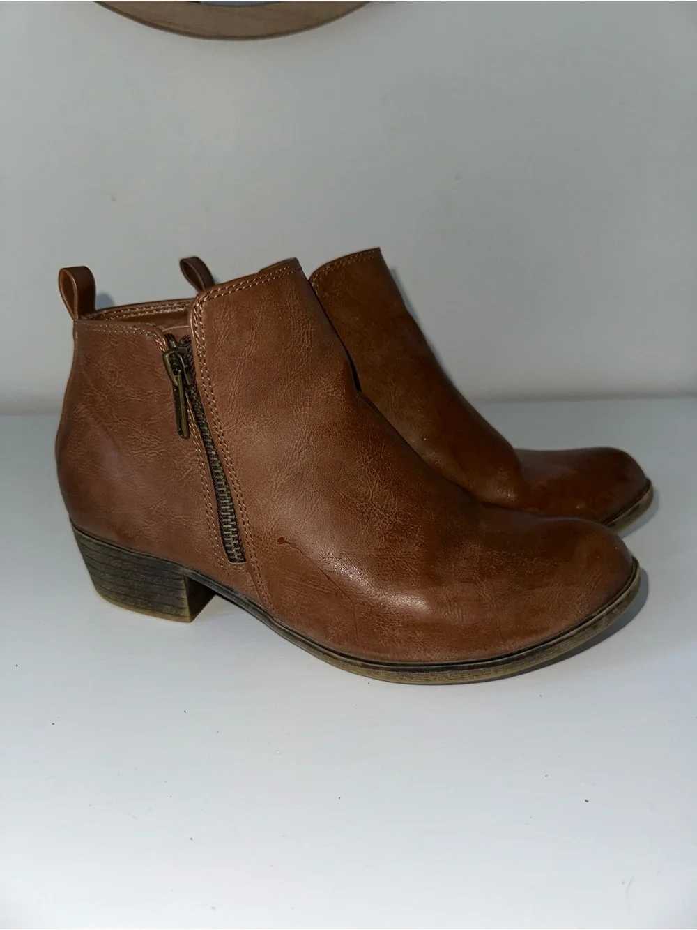 Dollcake Tan Brown Ankle Booties with‎ Side Zip